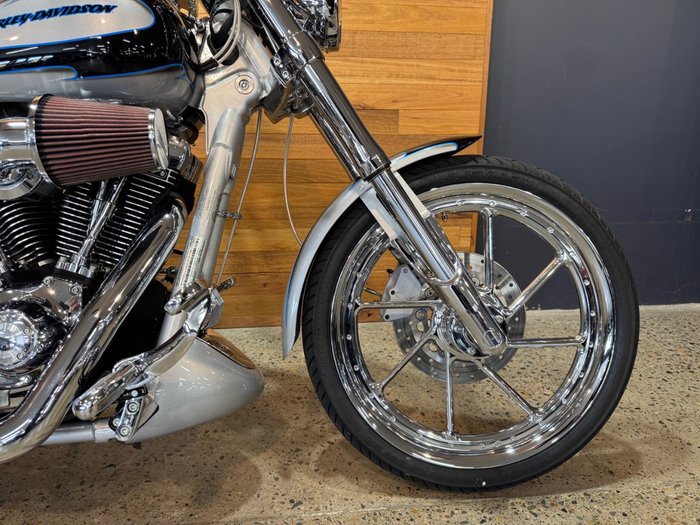 Harley-davidson 2007 HARLEY DAVIDSON 1800CC DYNA FXDSE Silver