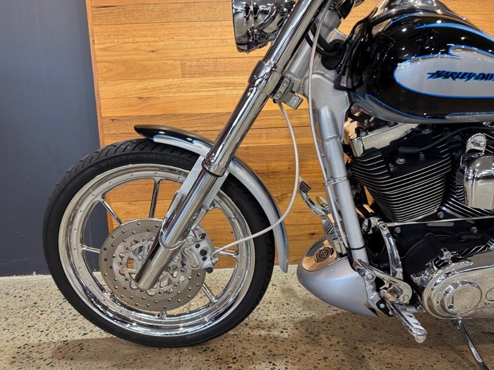 Harley-davidson 2007 HARLEY DAVIDSON 1800CC DYNA FXDSE Silver