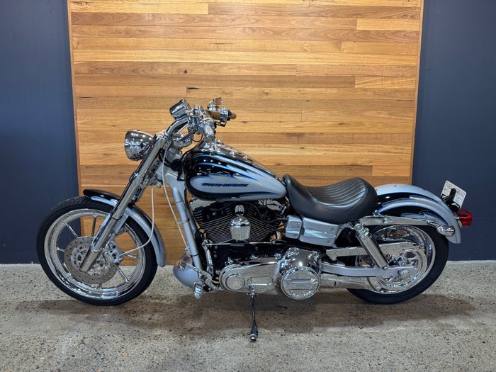 Harley-davidson 2007 HARLEY DAVIDSON 1800CC DYNA FXDSE Silver