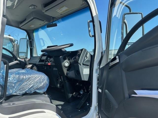 2025 Isuzu Nps 75-155 NPS