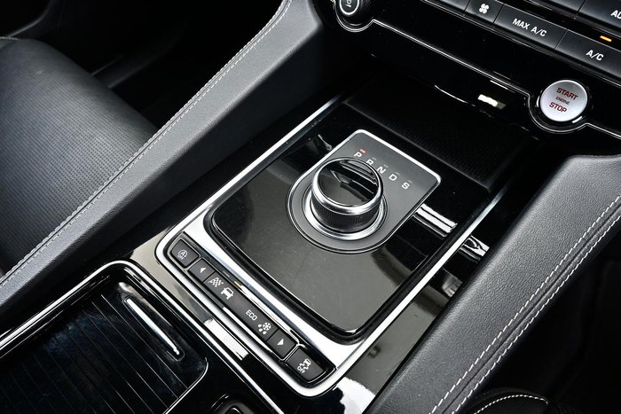 2018 Jaguar F-PACE 20d R-Sport X761 MY19 AWD Carpathian Grey