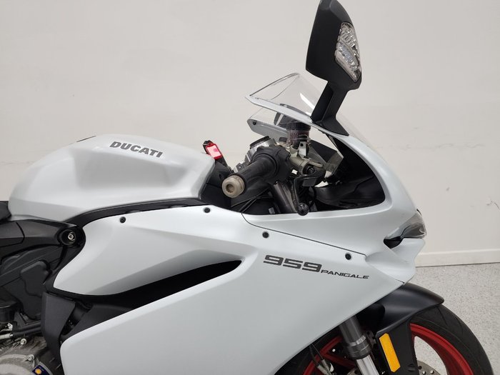 2016 DUCATI 959 PANIGALE (WHITE) White