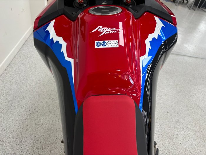 2024 Honda CRF1100A AFRICA TWIN (ABS) Red