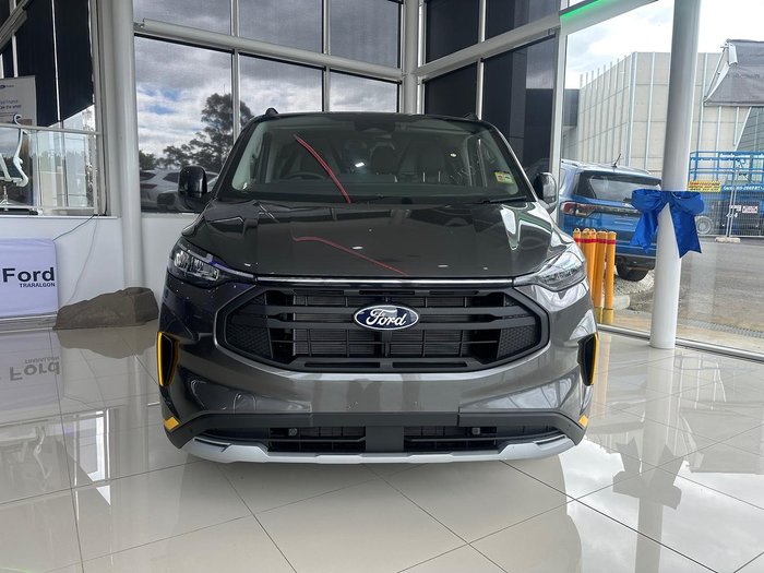 2025 Ford Transit Custom Trail LWB