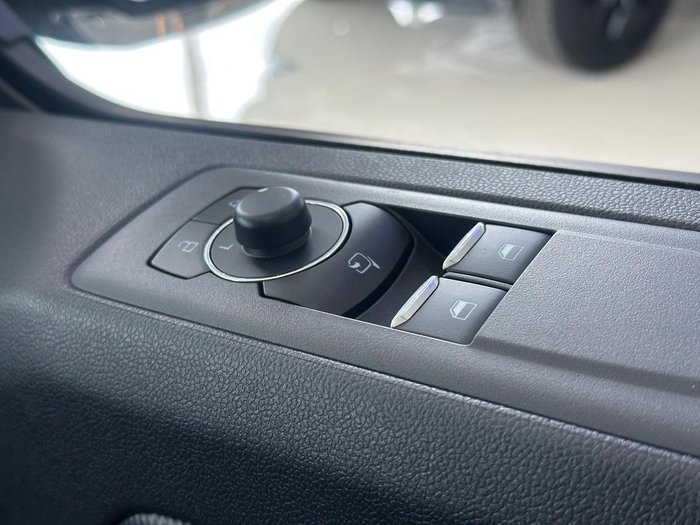 2025 Ford Transit Custom Trail LWB