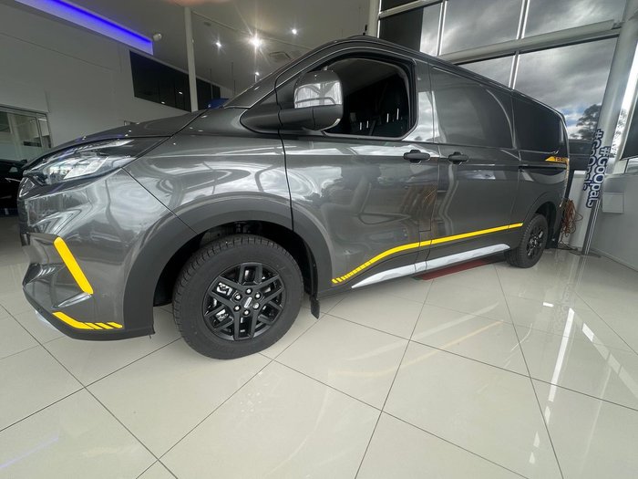 2025 Ford Transit Custom Trail LWB