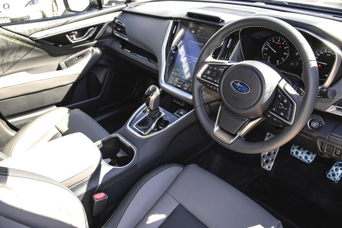 2025 Subaru Outback AWD Sport XT