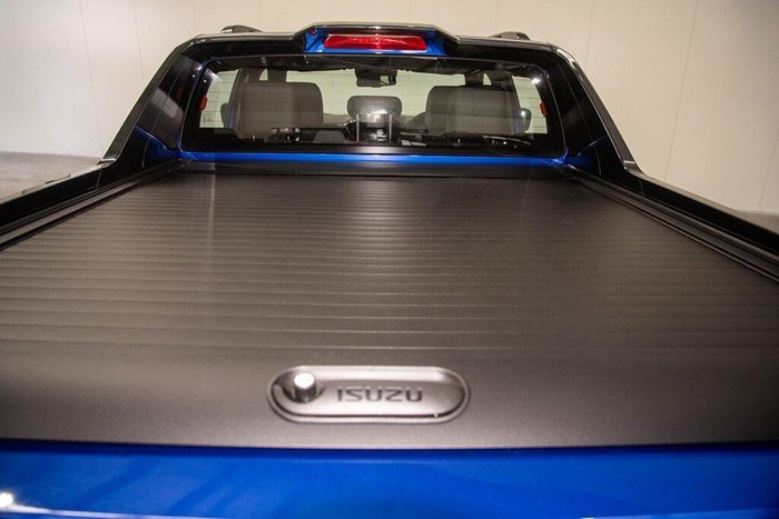 2025 Isuzu D-MAX X-TERRAIN