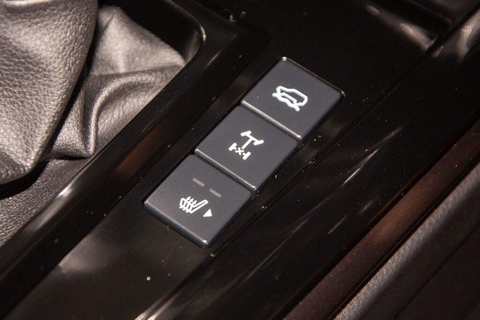 2025 Isuzu D-MAX X-TERRAIN