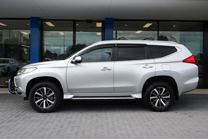2018 Mitsubishi Pajero Sport GLS