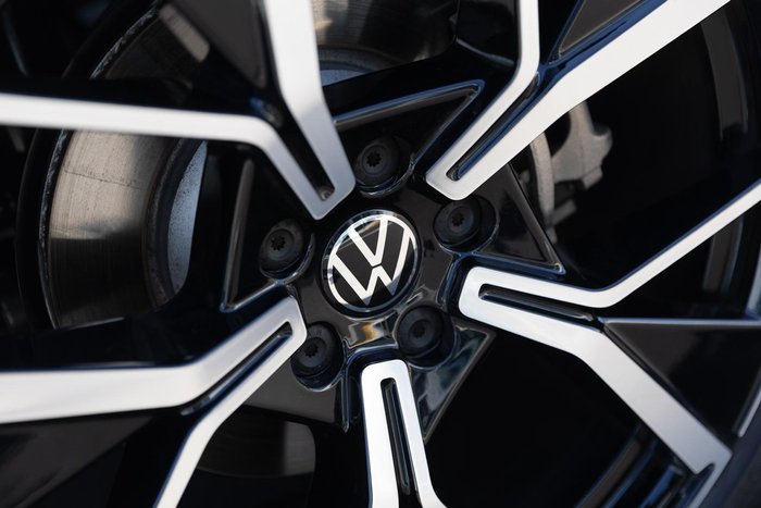 2025 Volkswagen Tiguan 195TSI R-Line