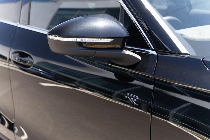 2025 Volkswagen Tiguan 195TSI R-Line