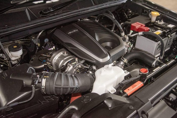 2025 Isuzu MU-X LS-U