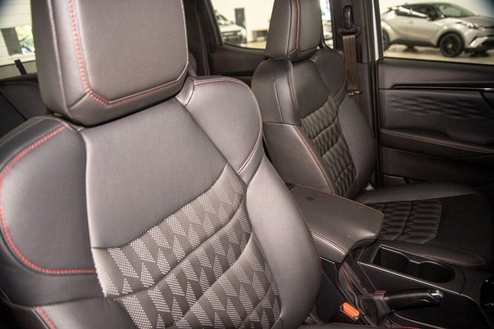 2025 Isuzu D-MAX X-TERRAIN