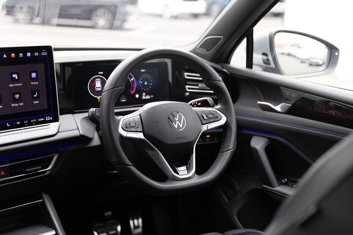 2025 Volkswagen Tiguan 150TSI R-Line