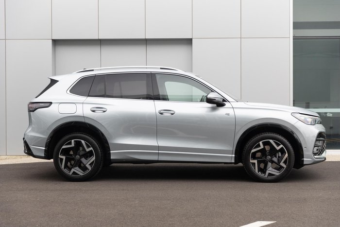 2025 Volkswagen Tiguan 150TSI R-Line