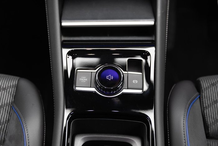2025 Volkswagen Tiguan 150TSI R-Line