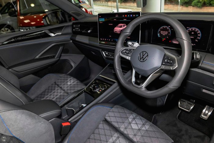 2025 Volkswagen Tiguan 150TSI R-Line