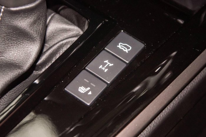 2025 Isuzu D-MAX LS-U+