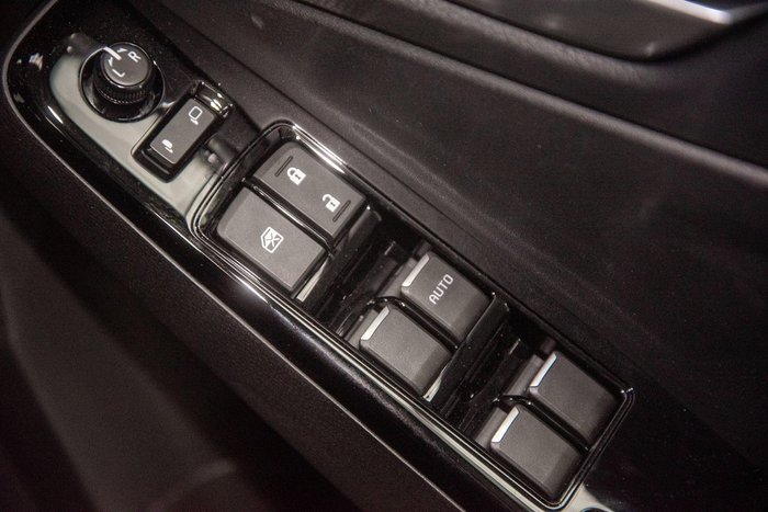 2025 Isuzu D-MAX LS-U+