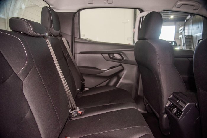 2025 Isuzu D-MAX SX High Ride