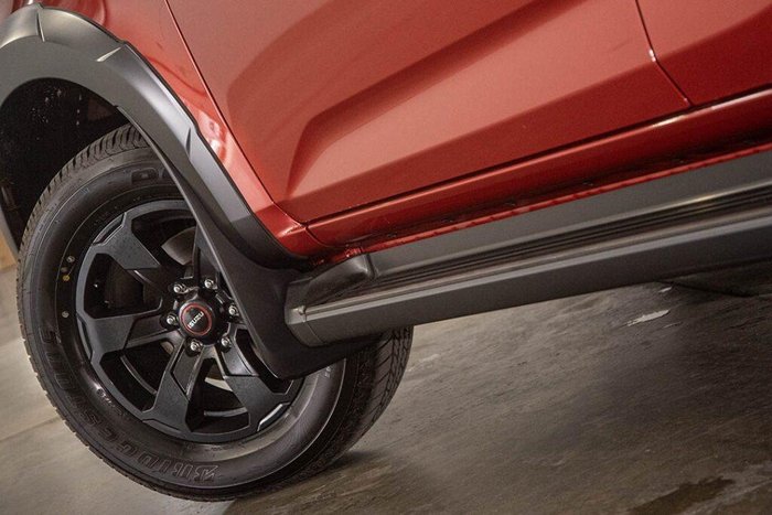 2025 Isuzu D-MAX X-TERRAIN