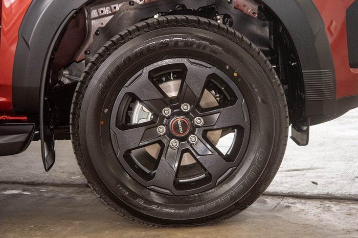 2025 Isuzu D-MAX X-TERRAIN