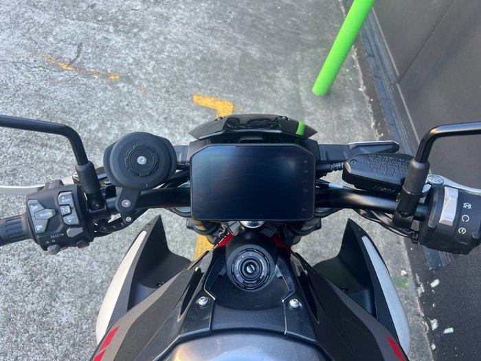 2025 Kawasaki 2025 Kawasaki 900CC Z900 RED