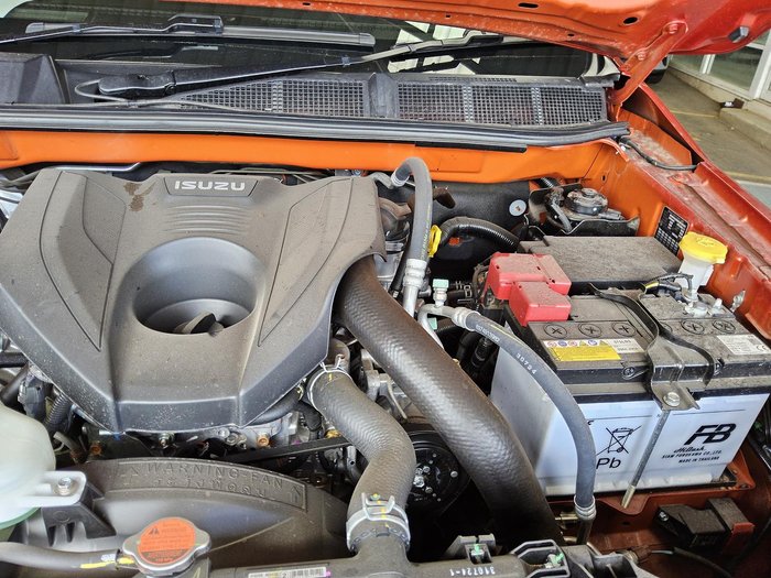 2024 Isuzu D-MAX BLADE MY24 4X4 Dual Range Sunstone Orange