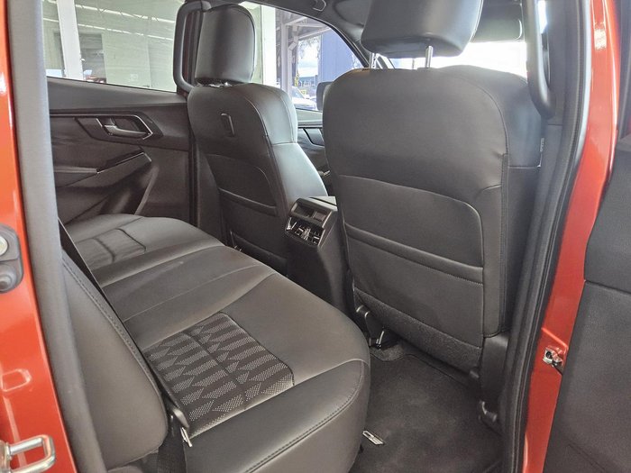 2024 Isuzu D-MAX BLADE MY24 4X4 Dual Range Sunstone Orange