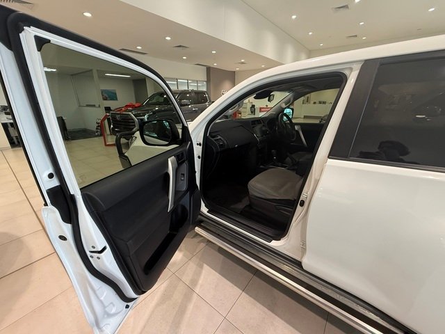 2020 Toyota Prado DSL WGN AT GX