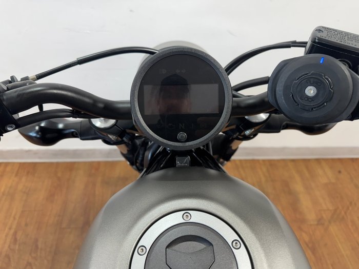 2017 Honda CMX500 SILVER