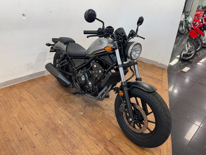 2017 Honda CMX500 SILVER