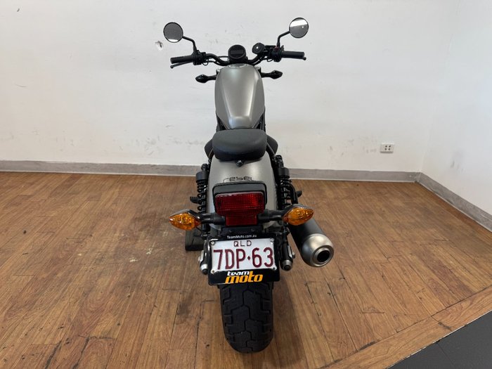 2017 Honda CMX500 SILVER
