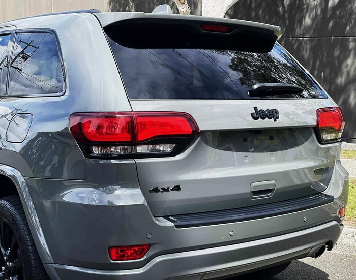 2020 Jeep Grand Cherokee Night Eagle