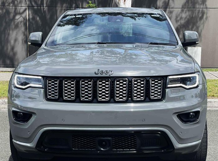2020 Jeep Grand Cherokee Night Eagle