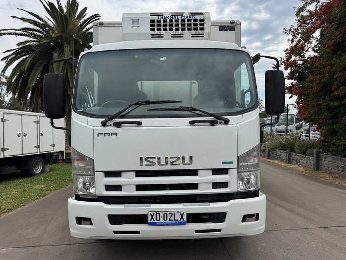 2011 Isuzu Frr 500 WHITE