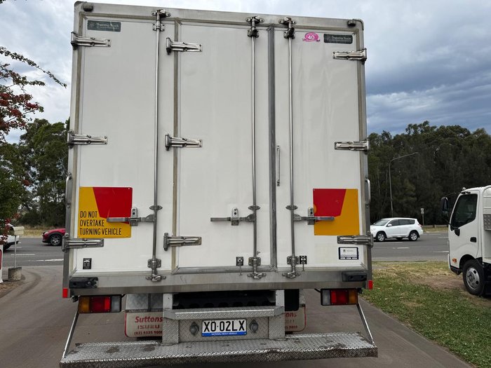 2011 Isuzu Frr 500 WHITE