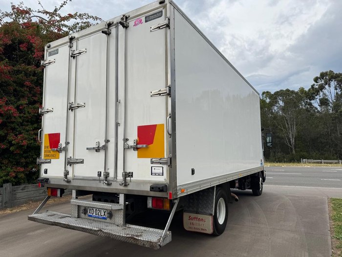 2011 Isuzu Frr 500 WHITE