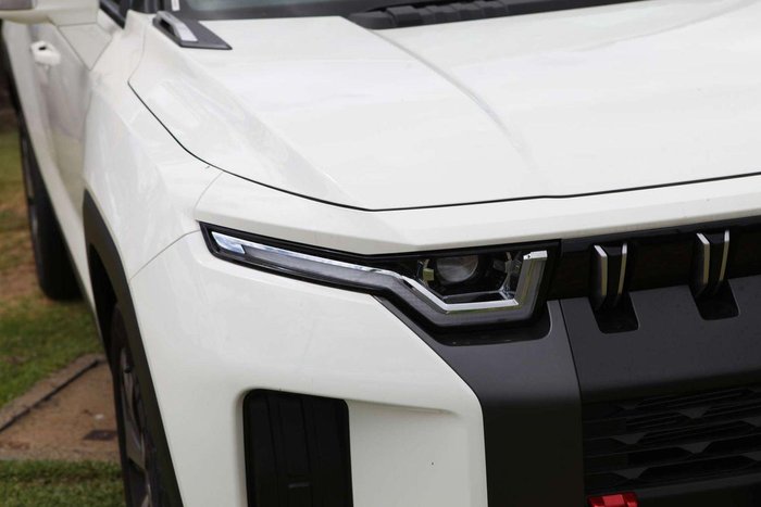 2024 KGM SsangYong Torres ELX