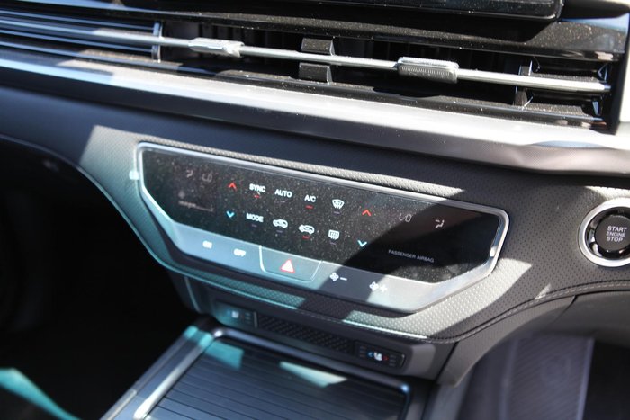 2023 SsangYong Rexton Adventure