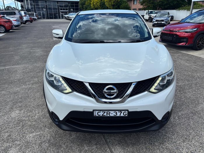 2015 Nissan QASHQAI ST