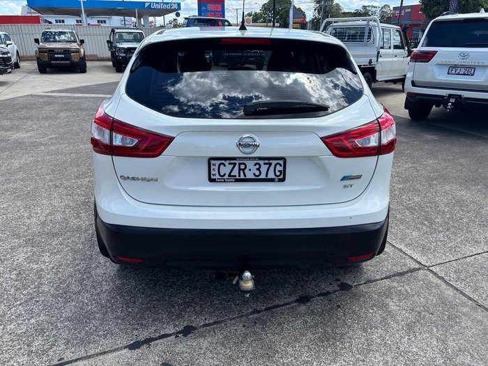 2015 Nissan QASHQAI ST