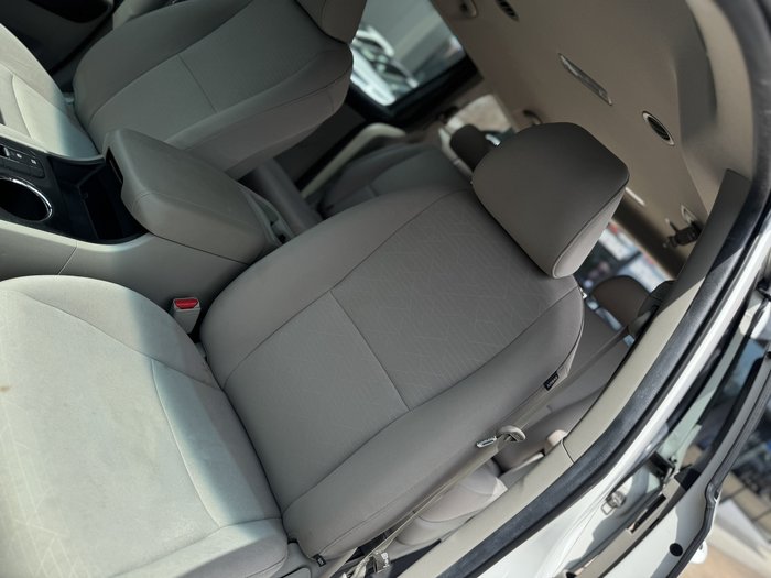 2020 Kia Carnival S