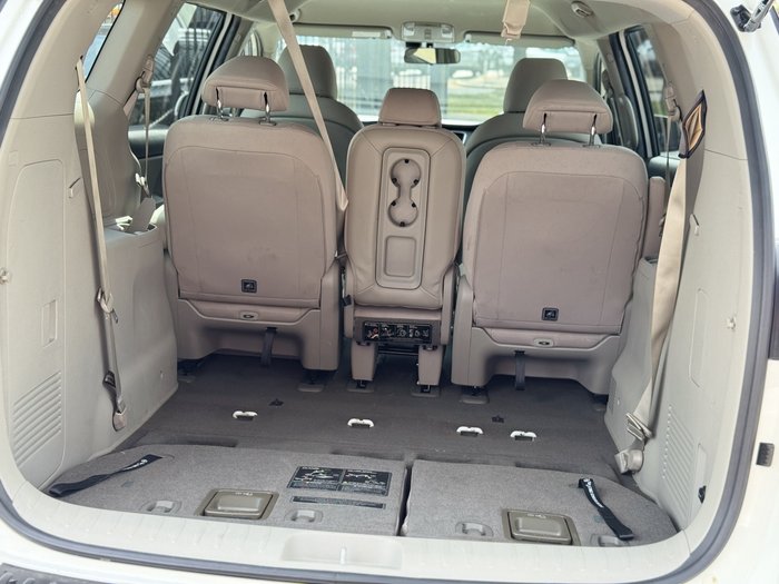 2020 Kia Carnival S