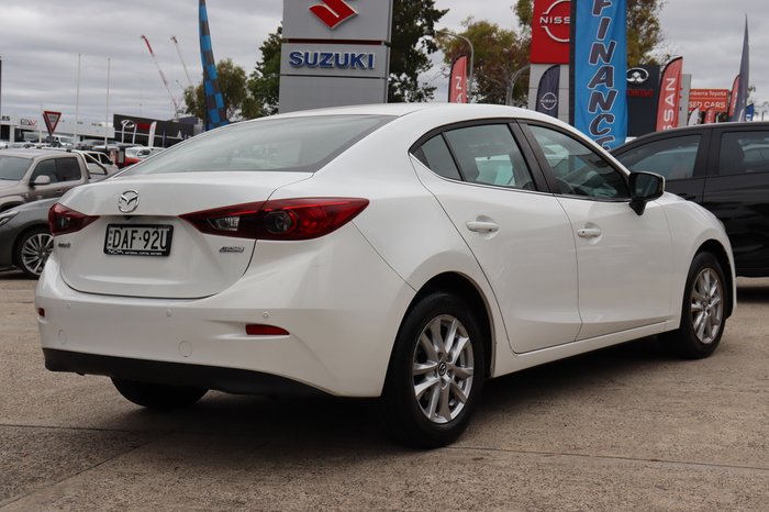 2015 Mazda 3 Maxx