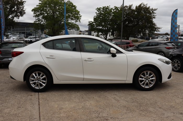 2015 Mazda 3 Maxx