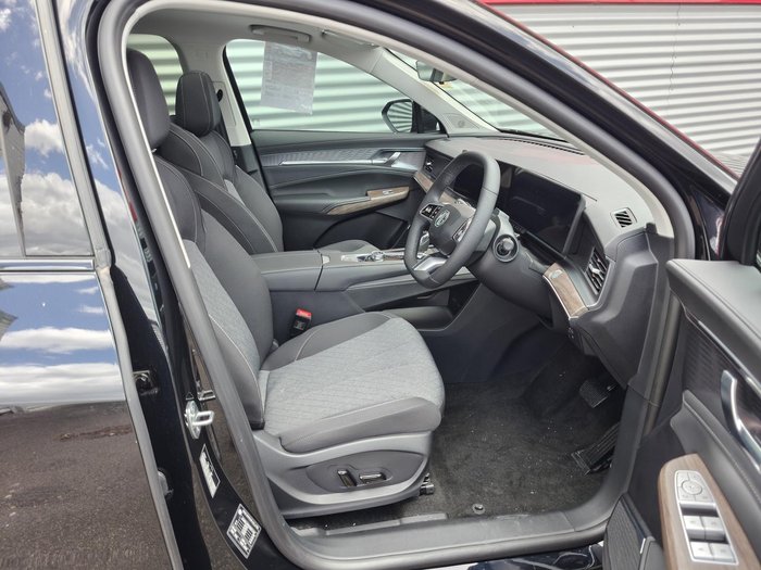 2025 MG QS Excite IS31 MY25 Black Pearl