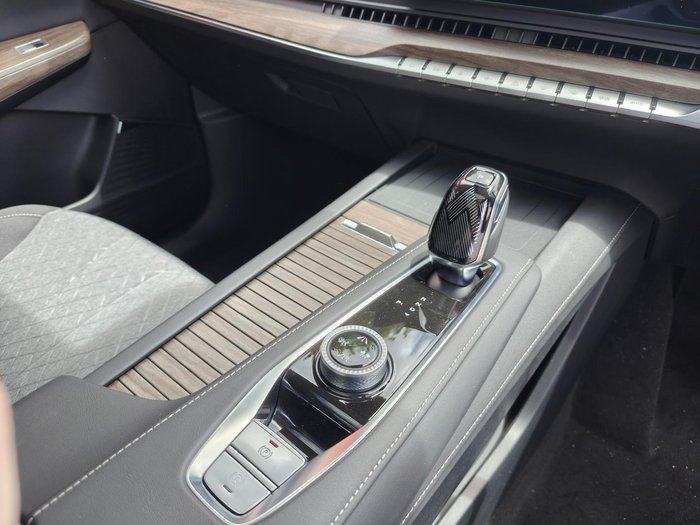 2025 MG QS Excite IS31 MY25 Black Pearl