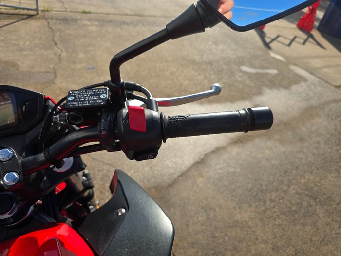 2017 Honda CB300FA (ABS) Red